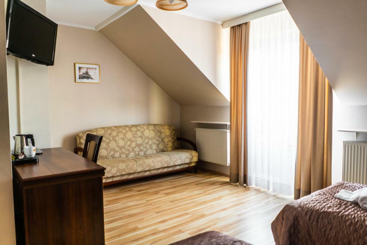 Dworek Helena Biała Podlaska Esterno foto